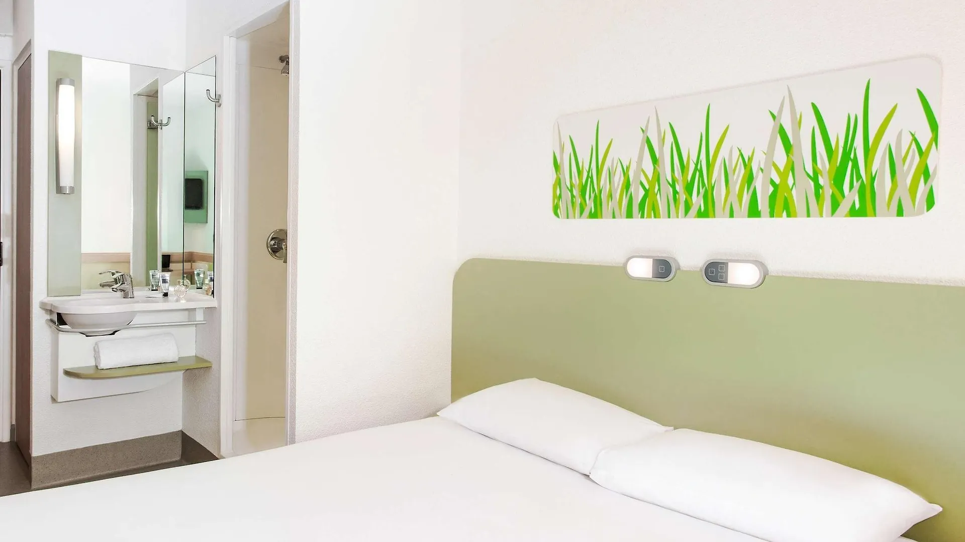 ** Hotel Ibis Budget London Hounslow United Kingdom
