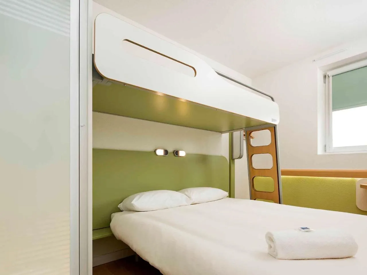 Ibis Budget London Hounslow Hotel
