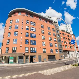 Apartament Tower, Ilford